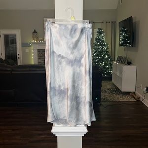 Long skirt